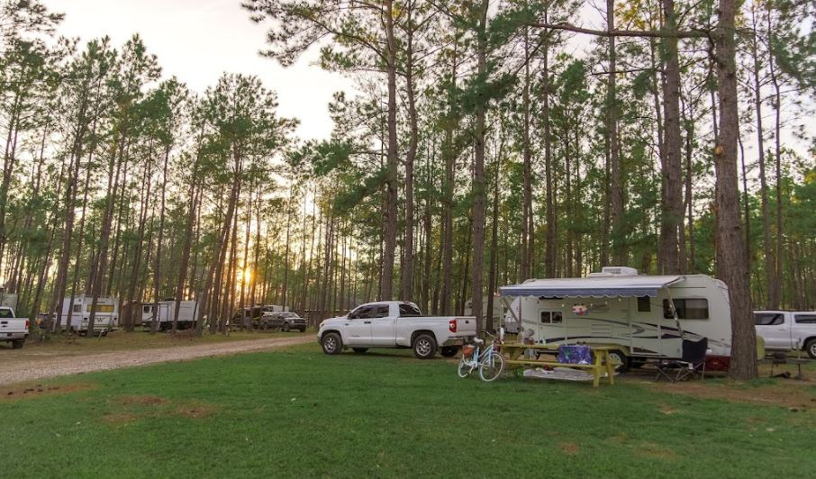 jellystone park yogi bears camp-resort